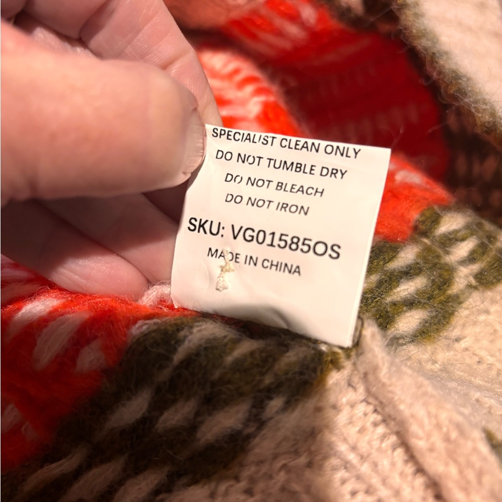Vita Grace Multicolor Patterned Women's Oversized Sweater, one size. - Picture 7 of 7
